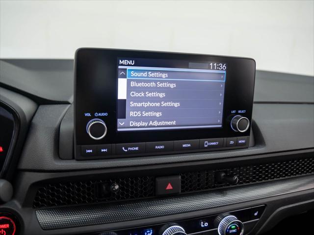 Photo of 2025 Crystal Black Pearl Honda CR-V Hybrid
