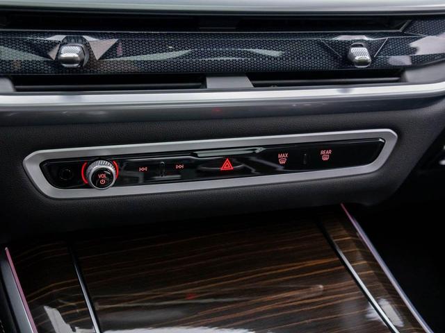 Photo of 2024 Black BMW X5