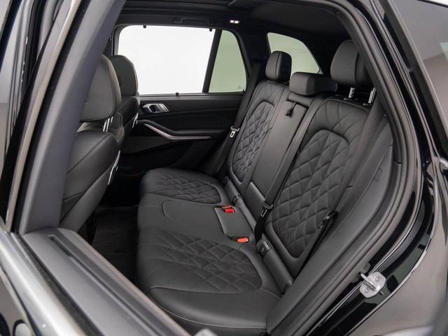 Photo of 2024 Black BMW X5