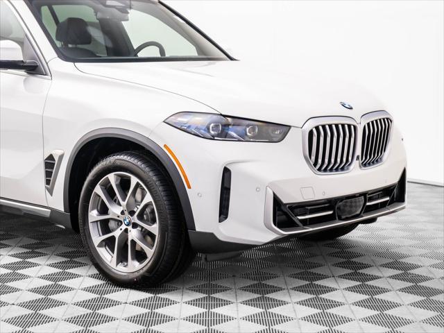 Photo of 2026 Alpine White BMW X5