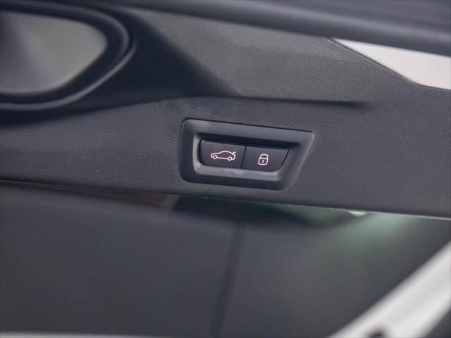 Photo of 2026 Alpine White BMW X5