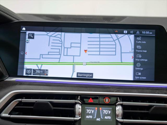 Photo of 2022 Mineral White Metallic BMW X5