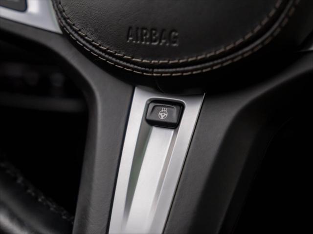 Photo of 2022 Mineral White Metallic BMW X5
