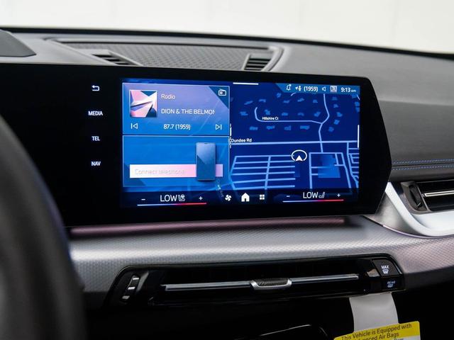 Photo of 2025 Black Sapphire Metallic BMW X1