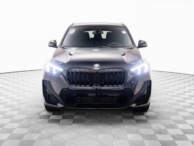 Photo of 2025 Black Sapphire Metallic BMW X1