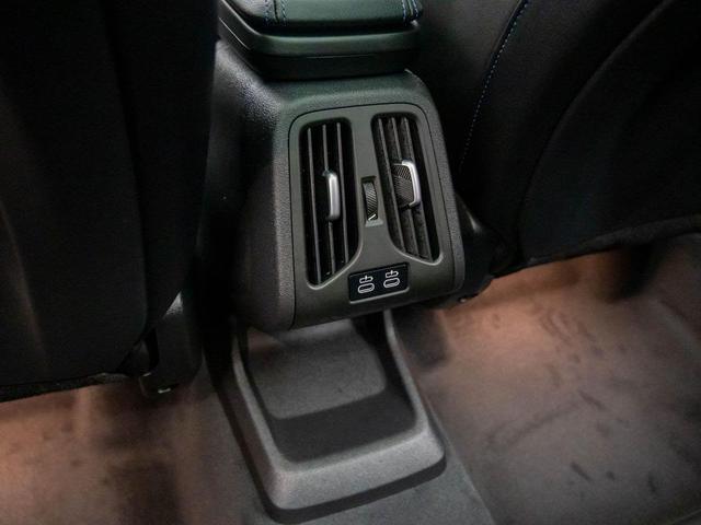 Photo of 2025 Black Sapphire Metallic BMW X1