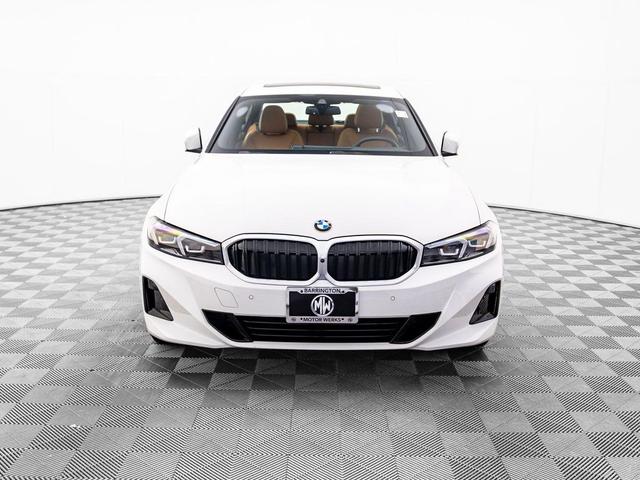 Photo of 2025 Alpine White BMW 330