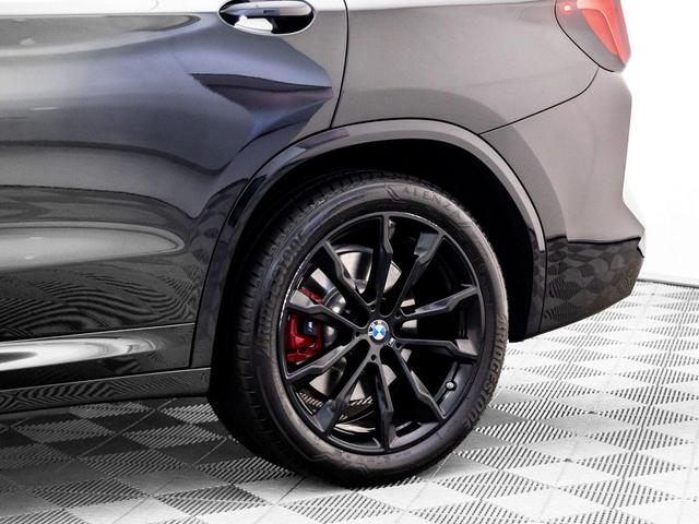 Photo of 2023 Black Sapphire Metallic BMW X3