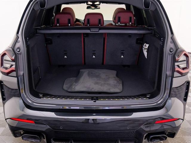 Photo of 2023 Black Sapphire Metallic BMW X3