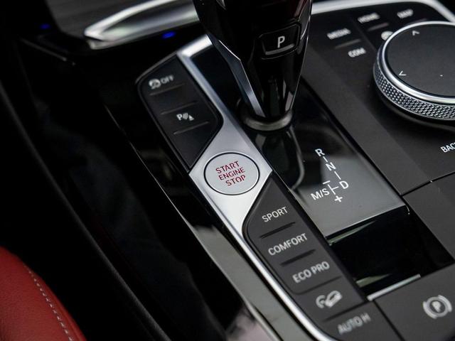 Photo of 2023 Black Sapphire Metallic BMW X3