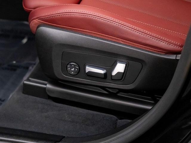 Photo of 2023 Black Sapphire Metallic BMW X3