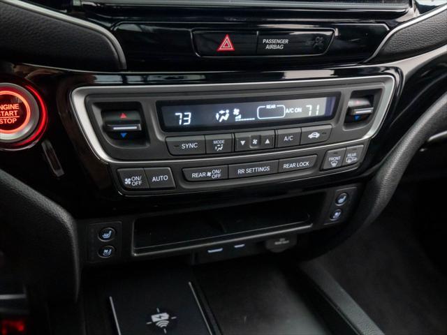 Photo of 2024 Platinum White Pearl Honda Ridgeline