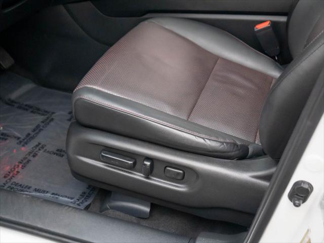 Photo of 2024 Platinum White Pearl Honda Ridgeline