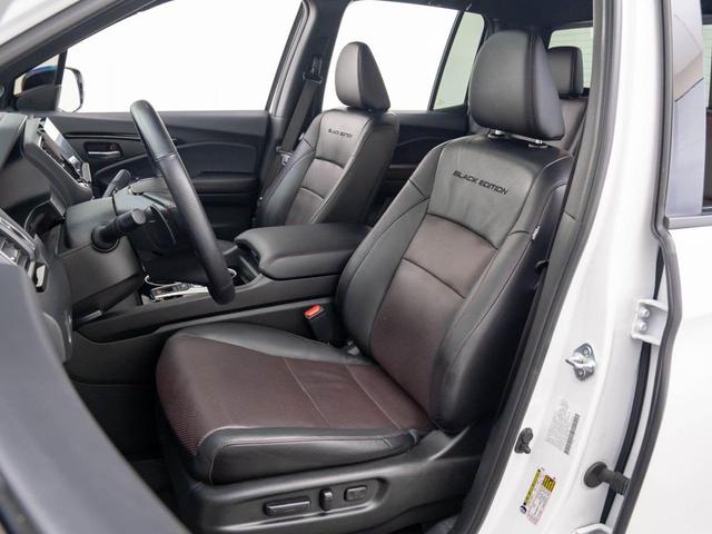 Photo of 2024 Platinum White Pearl Honda Ridgeline