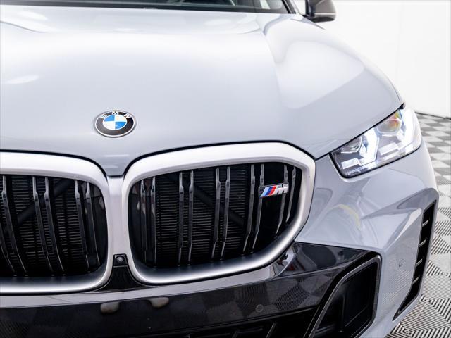 Photo of 2024 Gray BMW X5