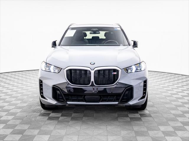 Photo of 2024 Gray BMW X5