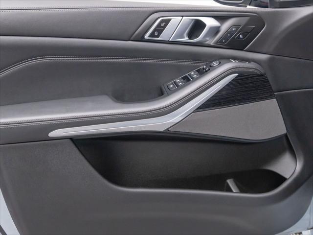 Photo of 2024 Gray BMW X5