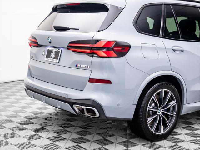 Photo of 2024 Gray BMW X5