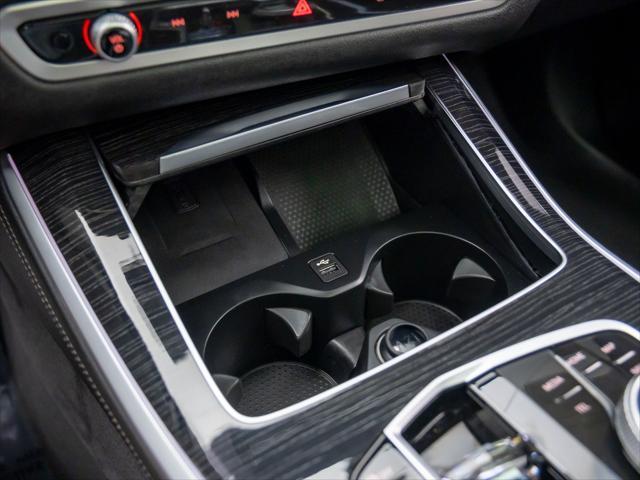 Photo of 2024 Gray BMW X5