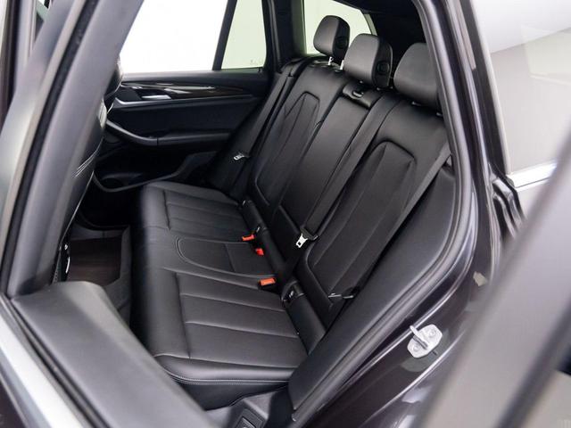 Photo of 2024 Gray BMW X3