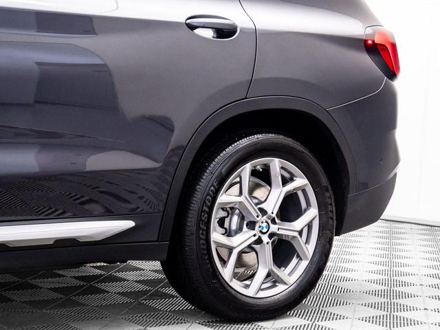Photo of 2024 Gray BMW X3