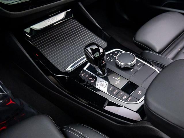 Photo of 2024 Gray BMW X3