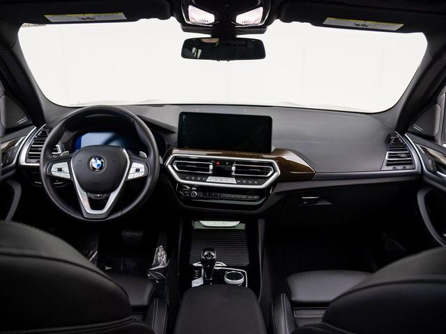 Photo of 2024 Gray BMW X3