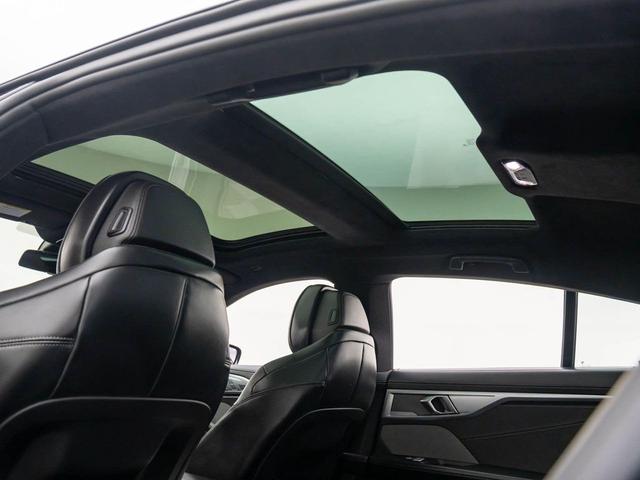 Photo of 2026 Black Sapphire Metallic BMW 840