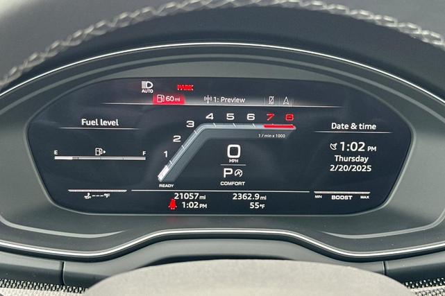 Photo of 2024 Mythos Black Metallic Audi SQ5