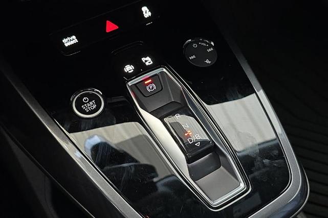 Photo of 2022 Mythos Black Metallic Audi Q4 e-tron