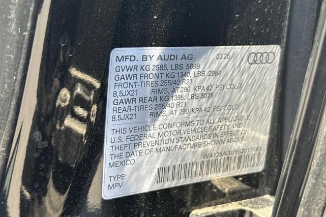 Photo of 2025 Mythos Black Metallic Audi SQ5