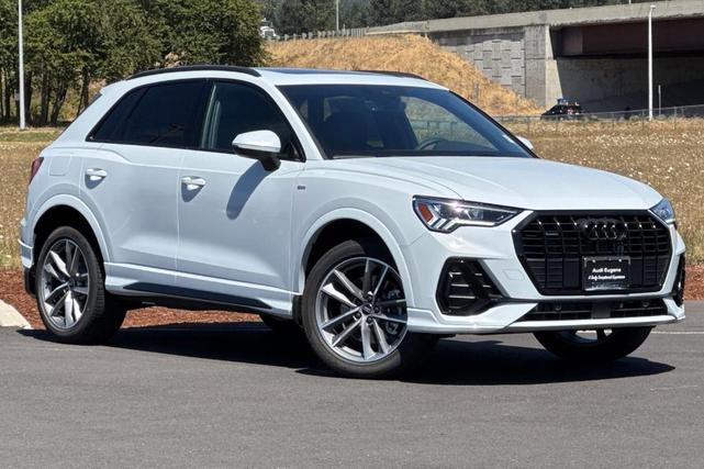 Photo of 2025 Glacier White Metallic Audi Q3