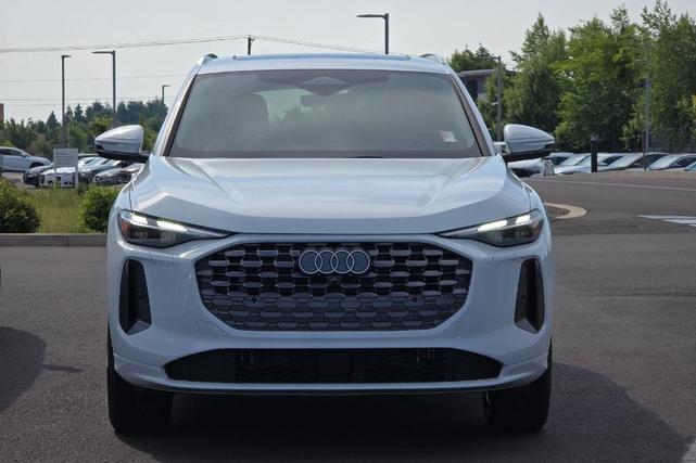 Photo of 2025 Glacier White Metallic Audi Q5