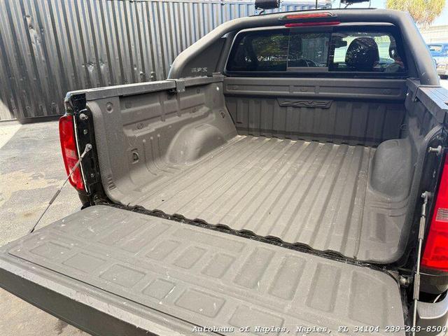 Photo of 2019 Black Chevrolet Colorado