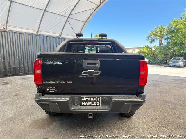 Photo of 2019 Black Chevrolet Colorado