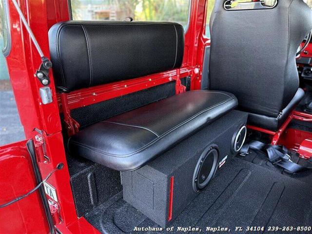Photo of 1975 Red Toyota Land Cruiser