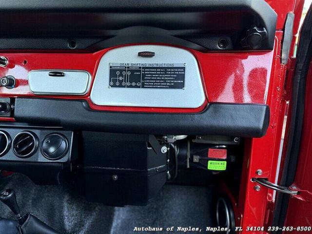 Photo of 1975 Red Toyota Land Cruiser
