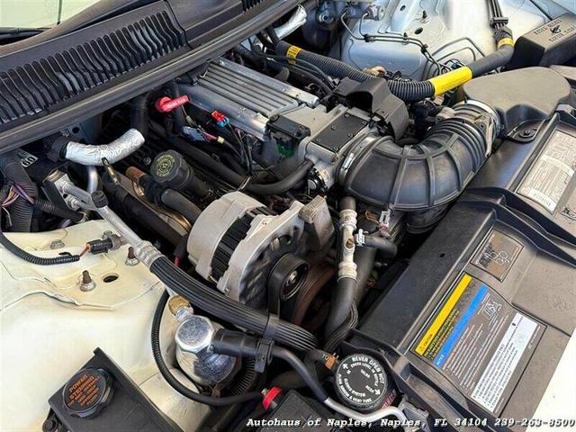 Photo of 1994 Arctic White Chevrolet Camaro