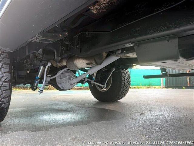 Photo of 1986 Shadow Blue Metallic Ford Bronco