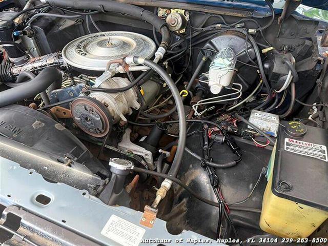 Photo of 1986 Shadow Blue Metallic Ford Bronco