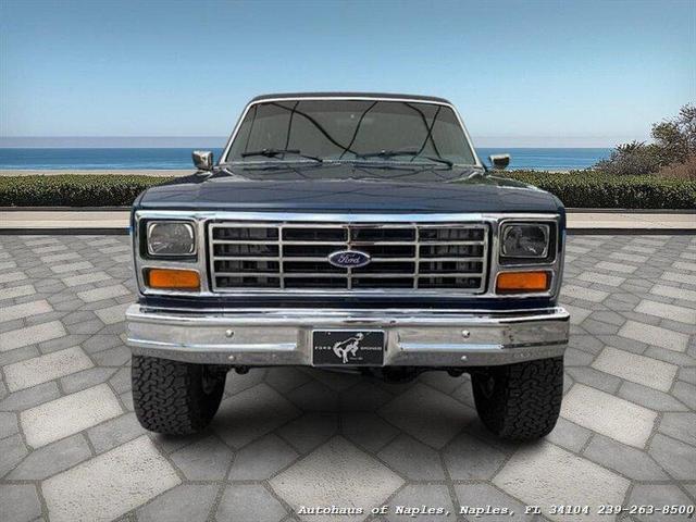Photo of 1986 Shadow Blue Metallic Ford Bronco