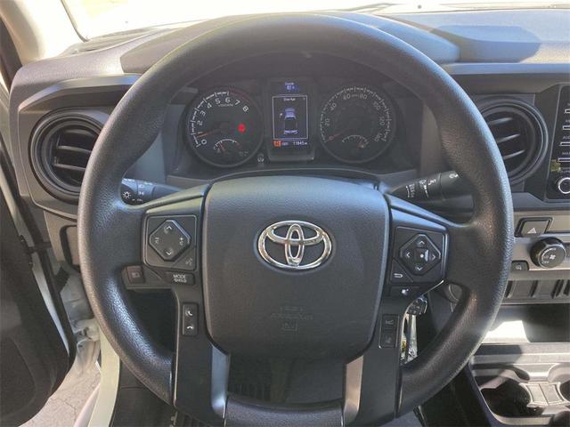 Photo of 2020 Super White Toyota Tacoma
