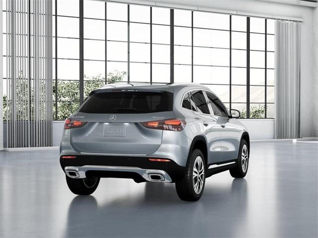 Photo of 2025 Cirrus Silver Metallic Mercedes-Benz GLA 250