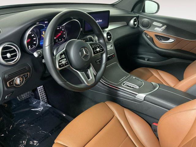 Photo of 2021 Black Mercedes-Benz GLC 300