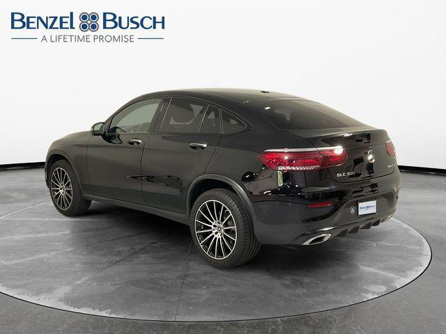 Photo of 2021 Black Mercedes-Benz GLC 300