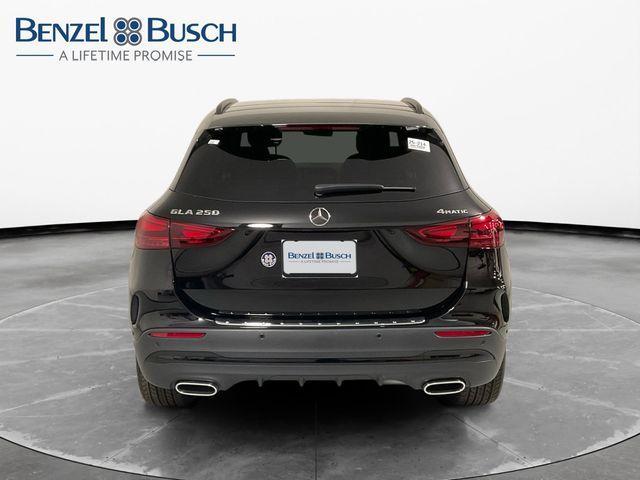 Photo of 2025 Midnight Black Mercedes-Benz GLA 250