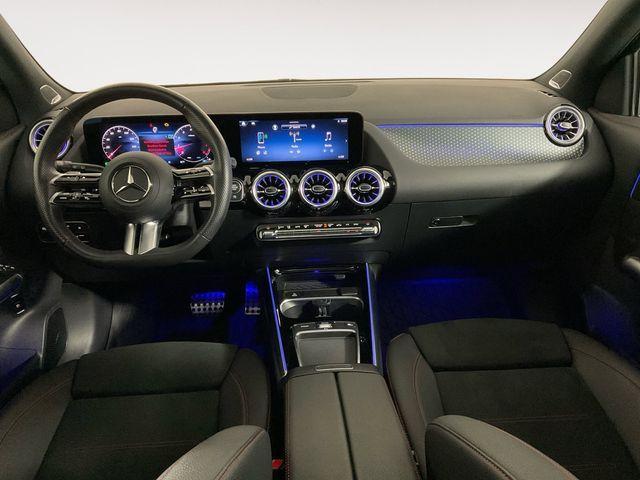 Photo of 2025 Midnight Black Mercedes-Benz GLA 250
