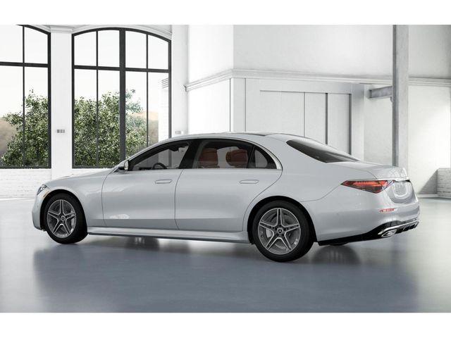 Photo of 2025 MANUFAKTUR Moonlight White Metallic Mercedes-Benz S-Class