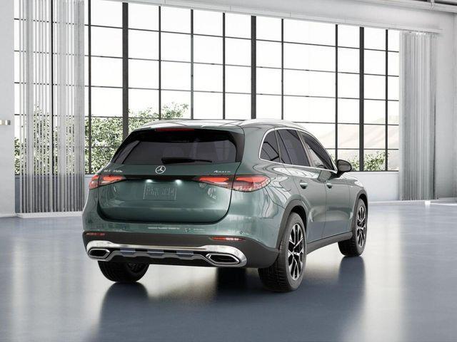Photo of 2025 Verde Mercedes-Benz GLC 350e