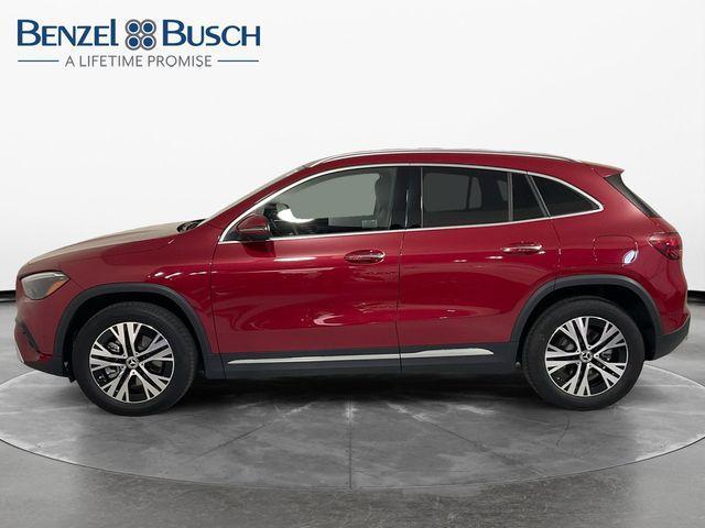Photo of 2025 MANUFAKTUR Patagonia Red Metallic Mercedes-Benz GLA 250